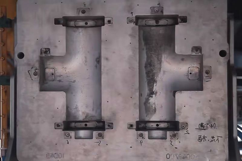 Vertical parting line